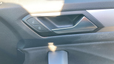 Volkswagen T-Roc 1.5 TSI Life 5dr Petrol Hatchback